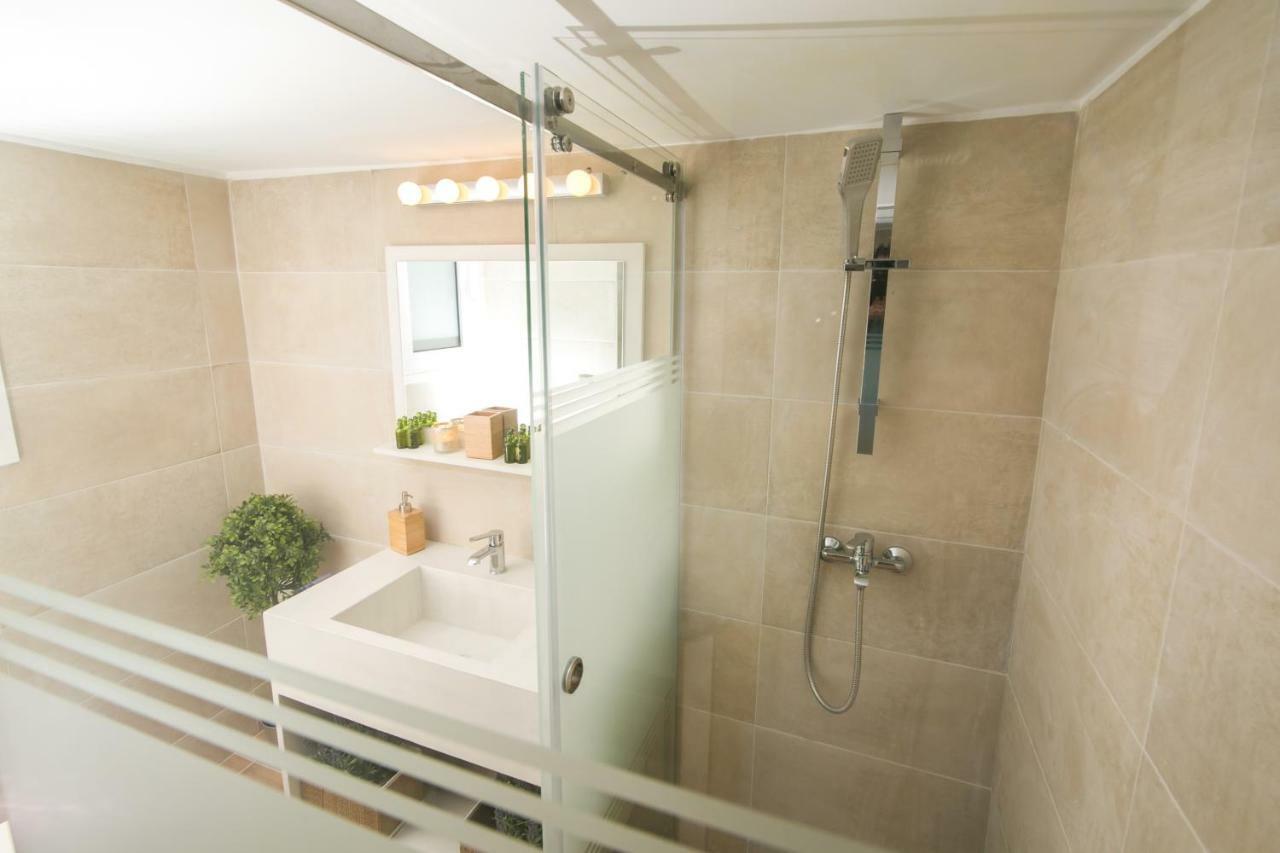 شقة Magnificent Luxury Retrostyle Flat Acropolis View أثينا المظهر الخارجي الصورة